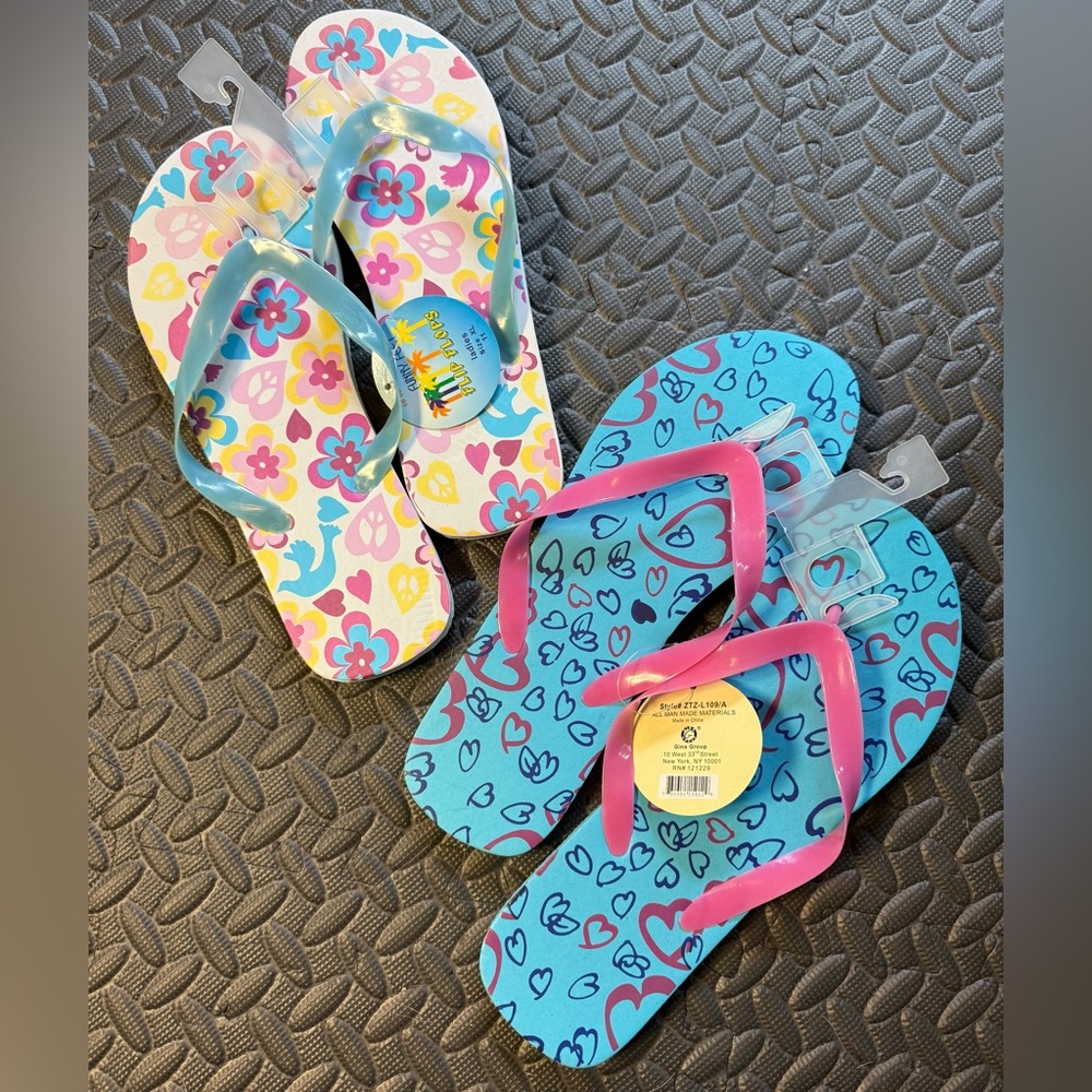Colorful Women’s Flip Flops Set
